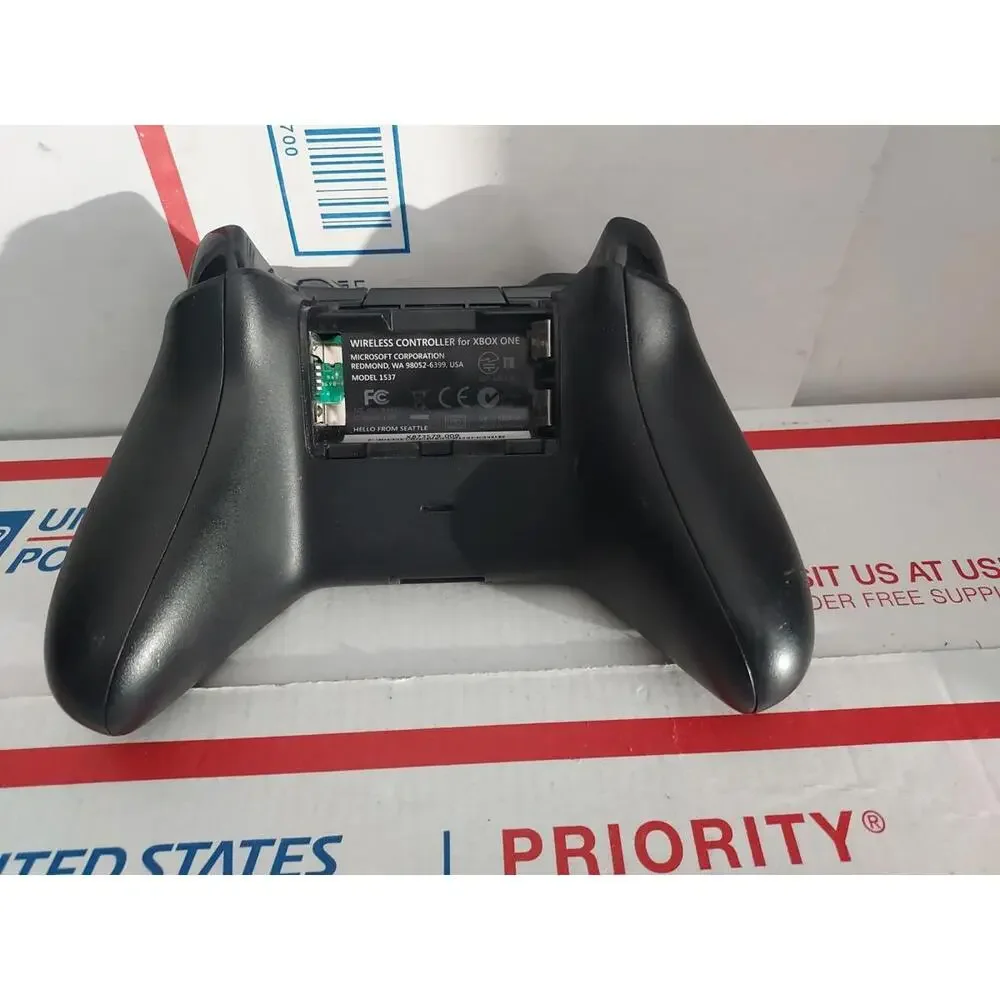 Xbox Controller Wireless Carbon Black Xbox one No Battery No Battery Cap - #421